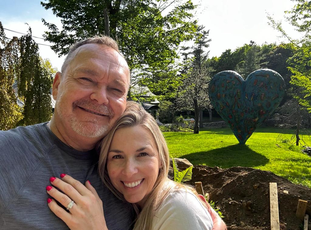 Jean-Michel Anctil et son amoureuse Mélodie Charest