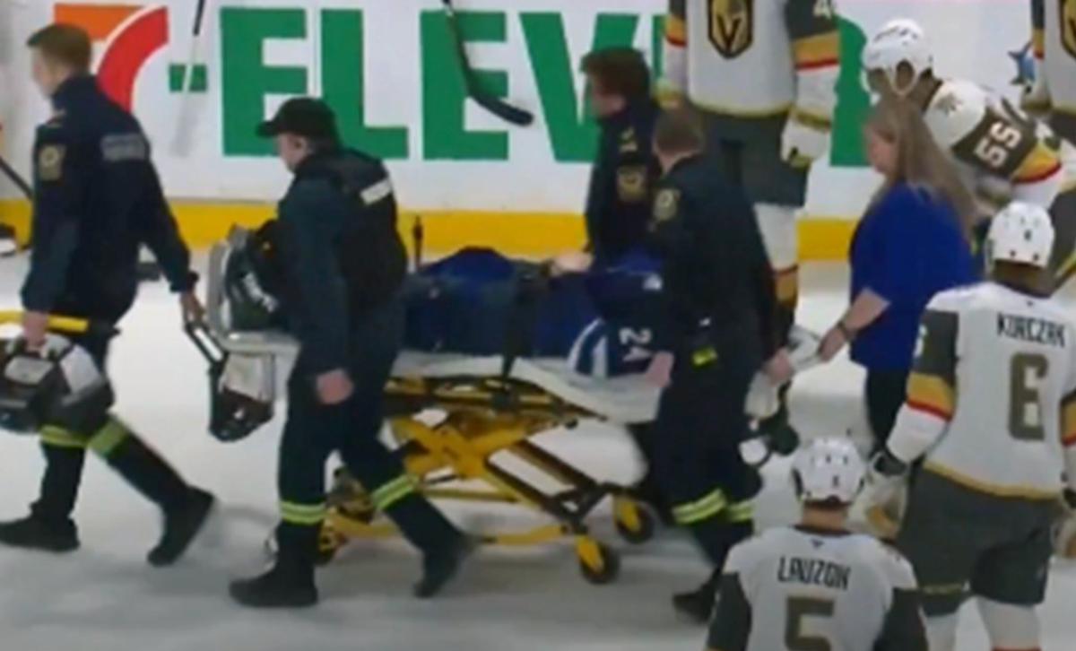 Haydn Fleury quitte sur une civière