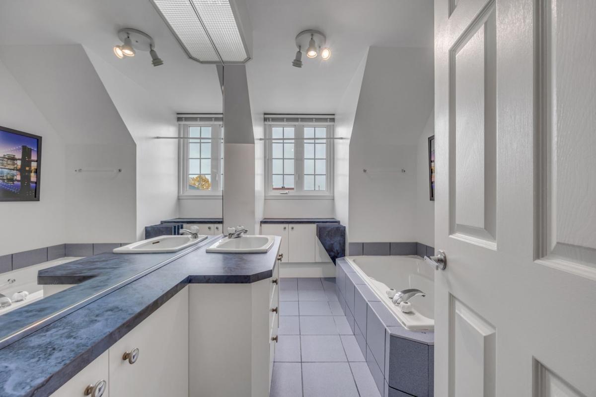 Salle de bain complète