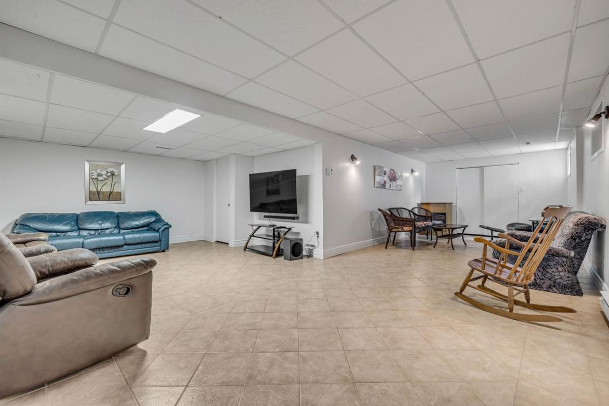 La salle familiale au sous-sol