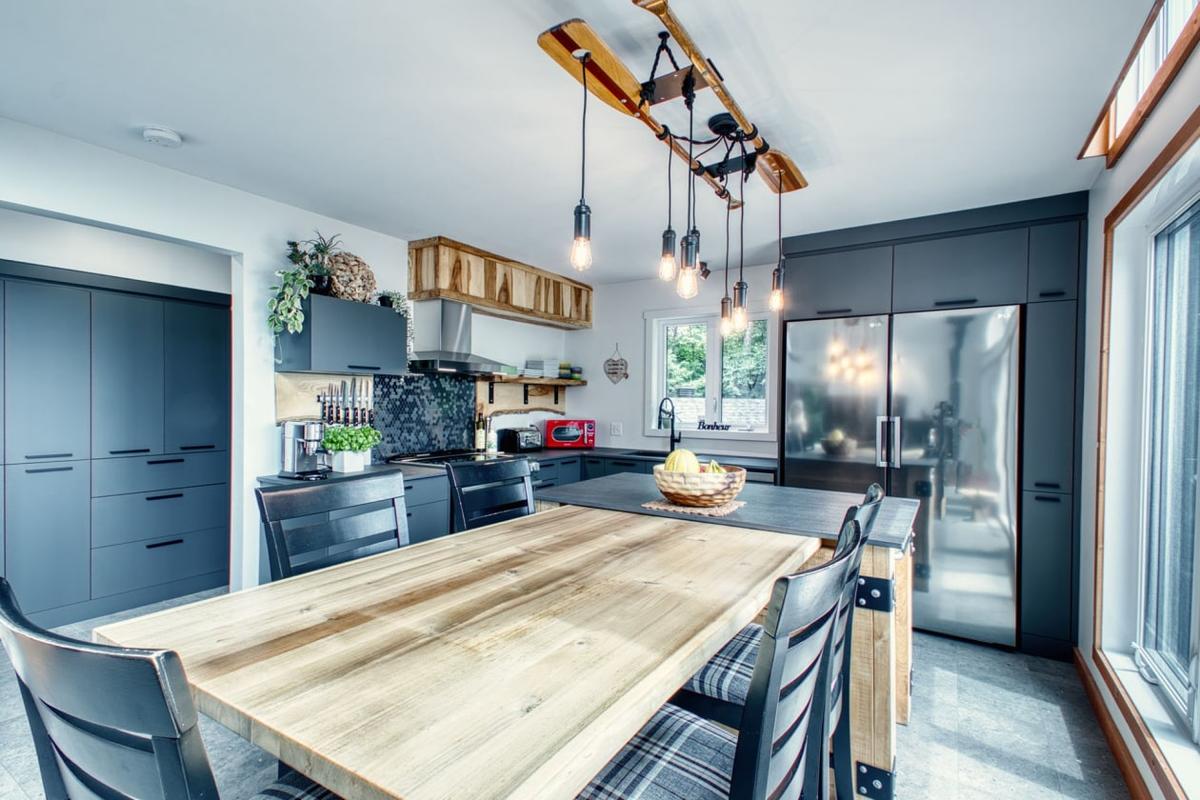 Espace cuisine et séjour
