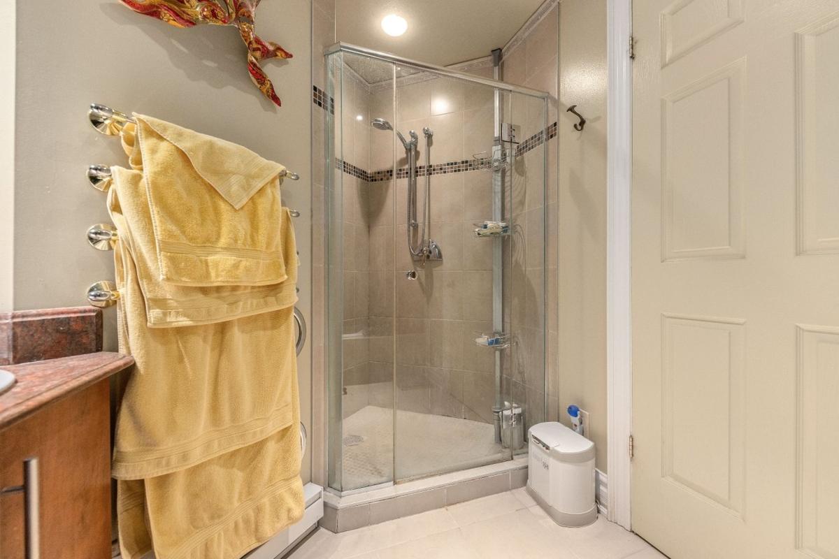 Détail de la salle de bain