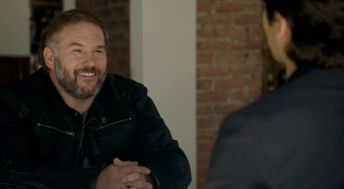 Karl Farah dans Antigang
