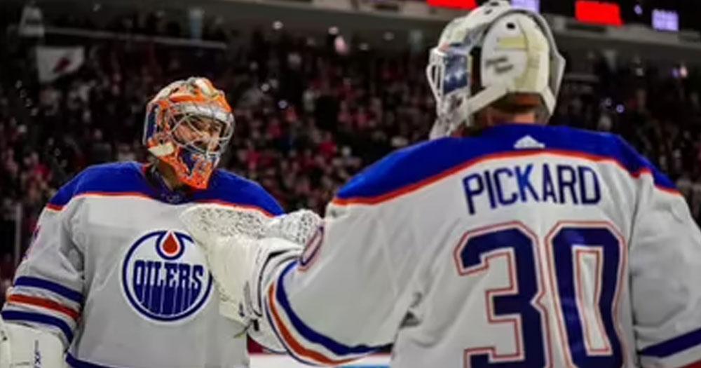 Calvin Pickard and Stuart Skinner
