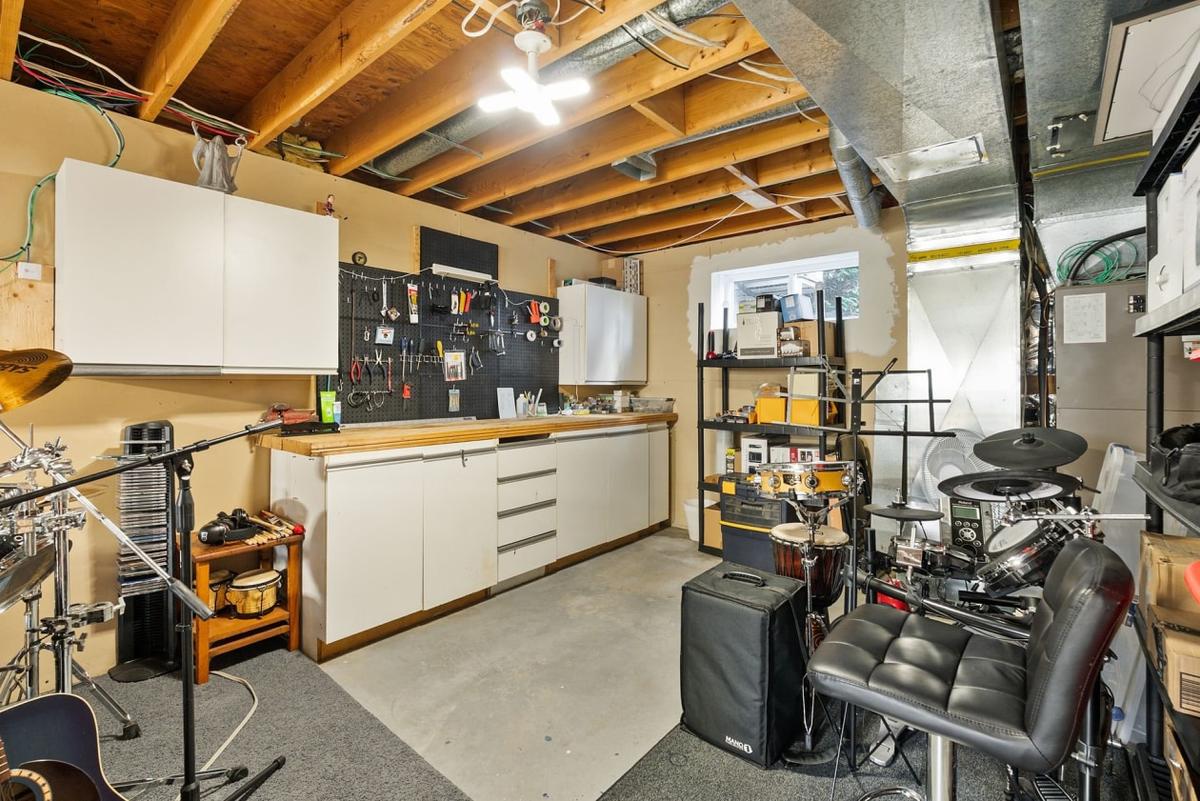 Espace de rangement et de travail