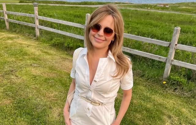 Julie Snyder