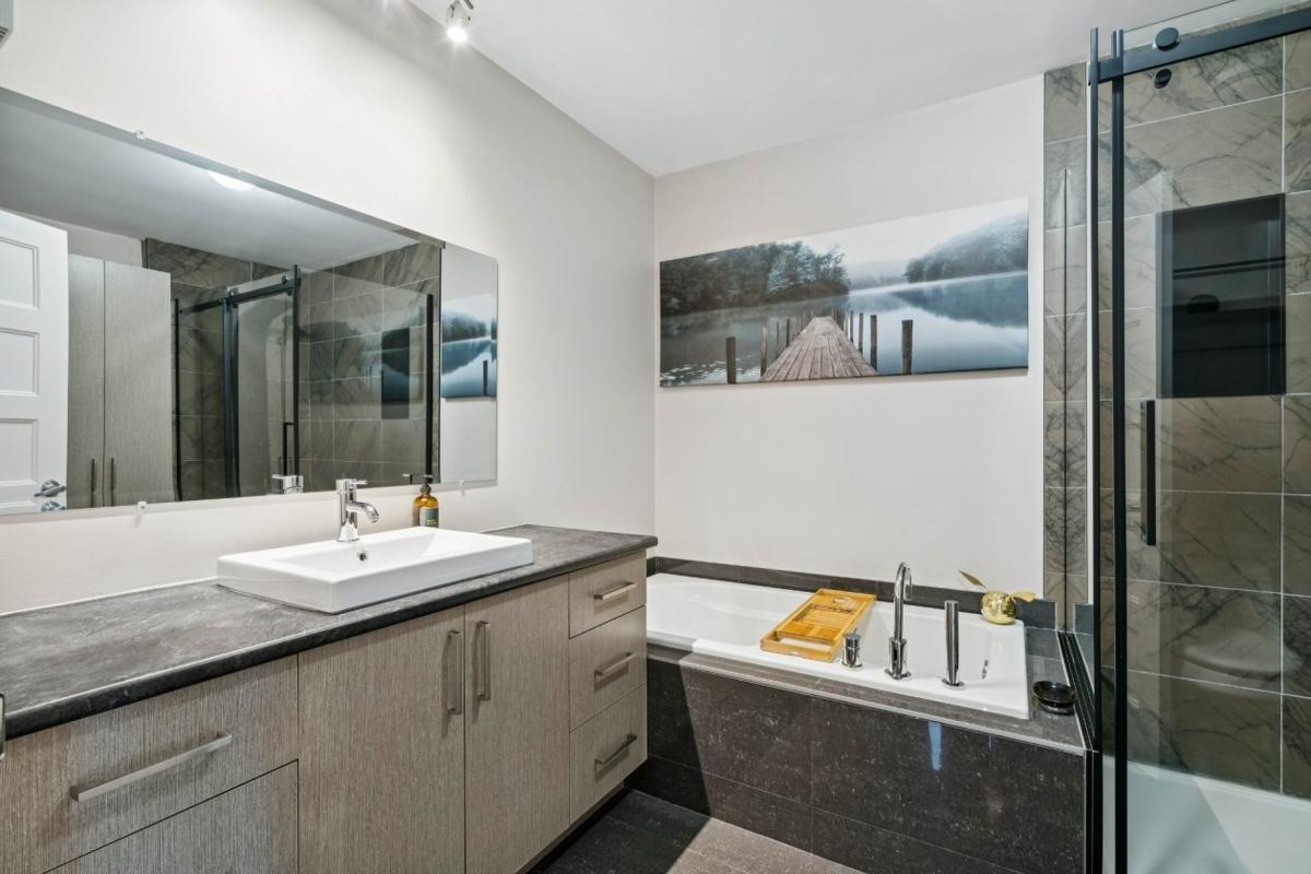 Salle de bain attenante