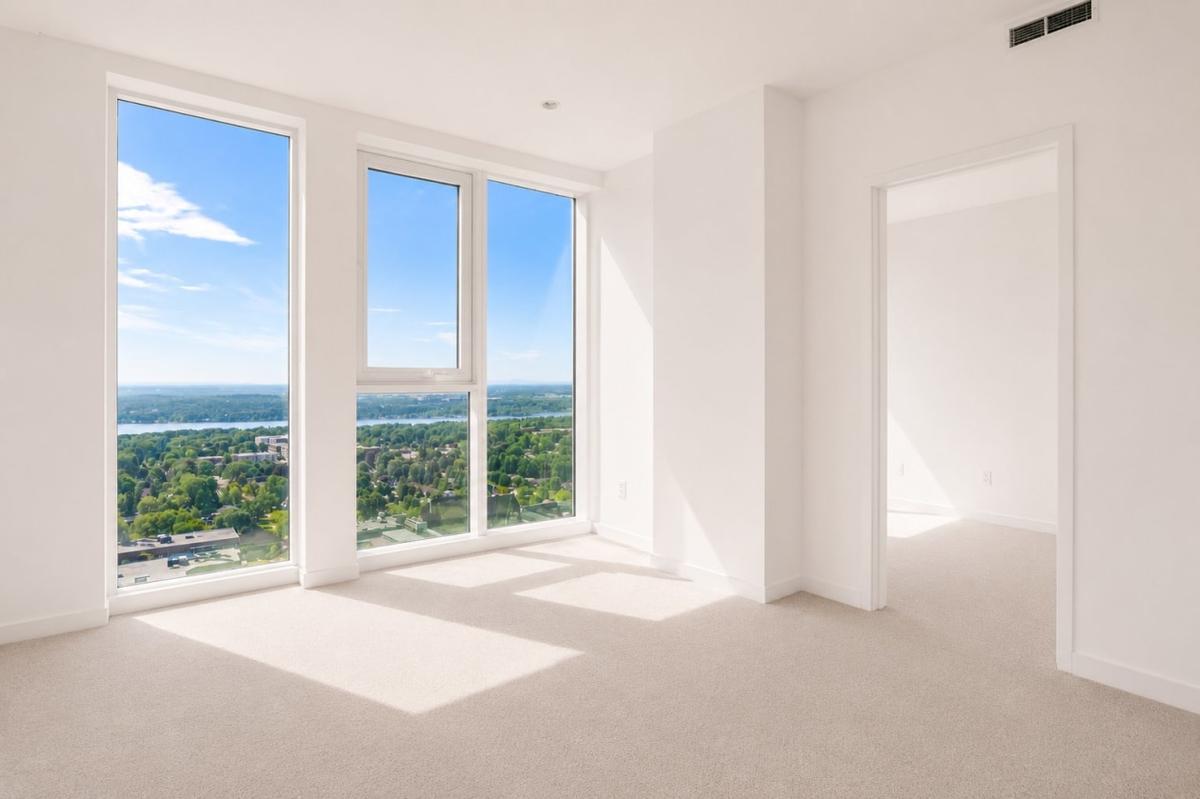 Chambre principale avec vue sur le fleuve