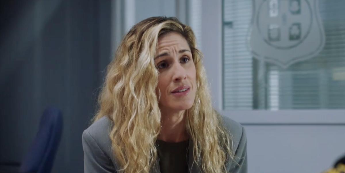 Elizabeth Duperré dans Indéfendable