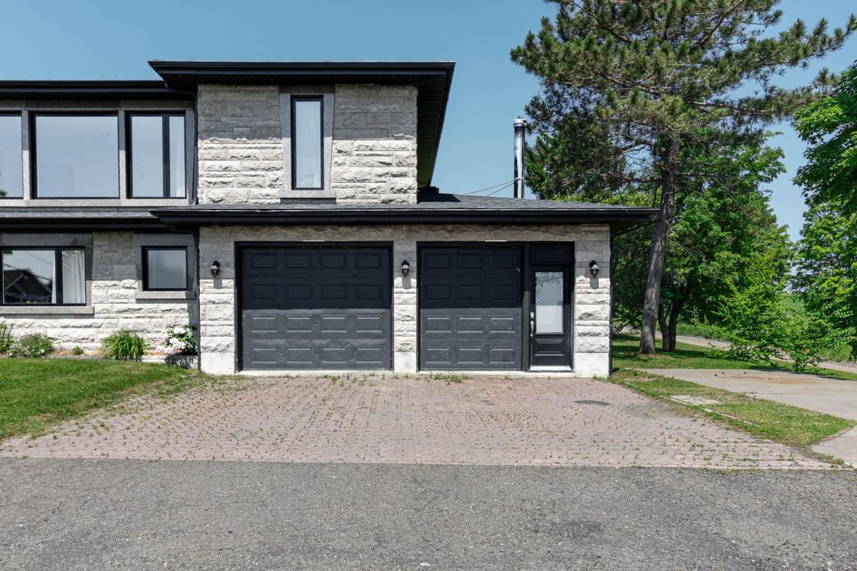 Garage spacieux