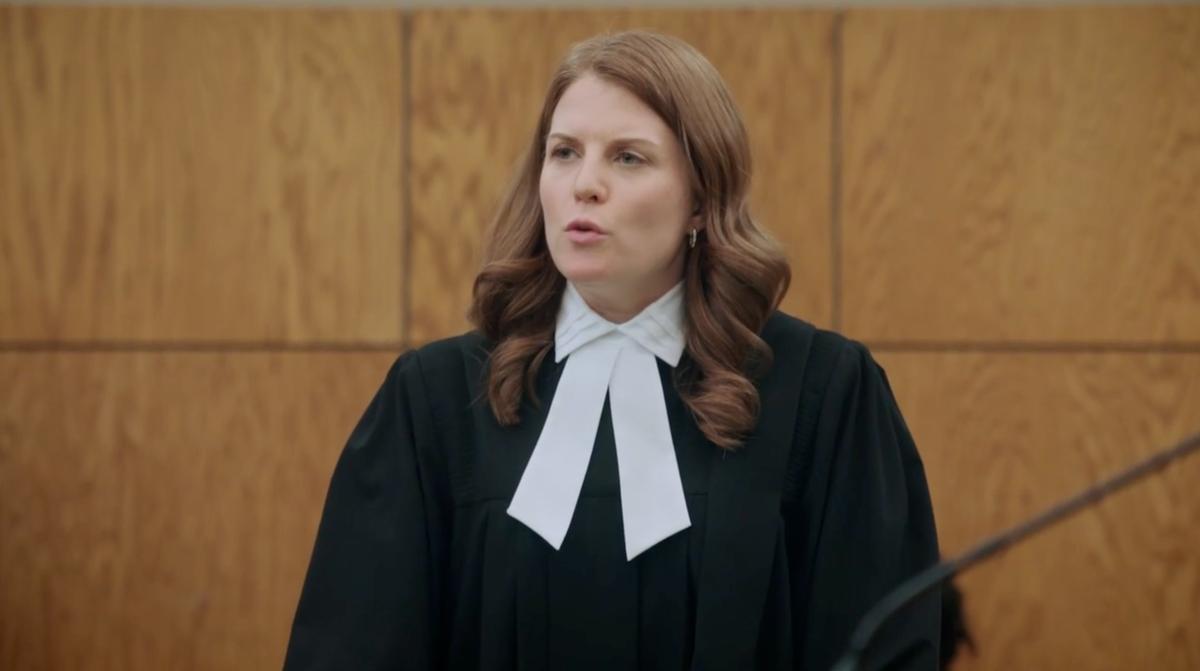 Julie Trépanier dans Indéfendable