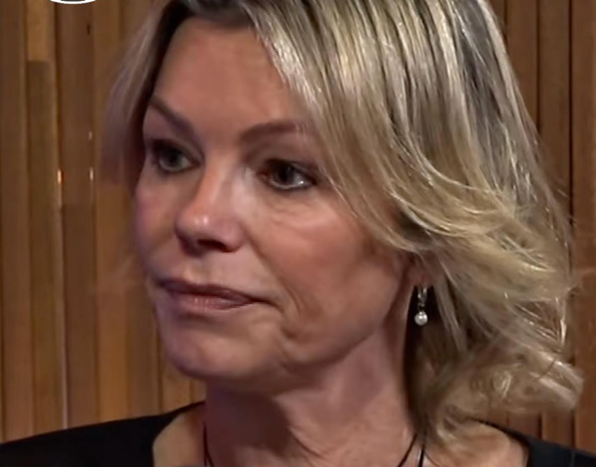Caroline Néron