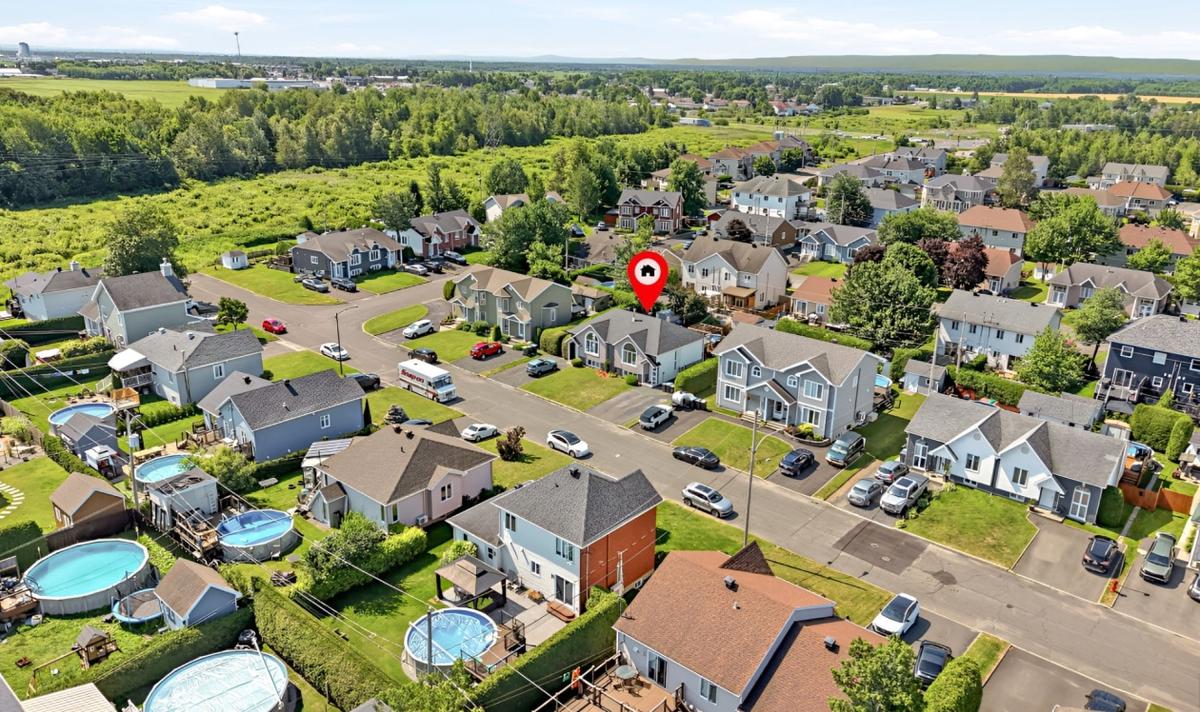 Vue extérieure de la propriété
