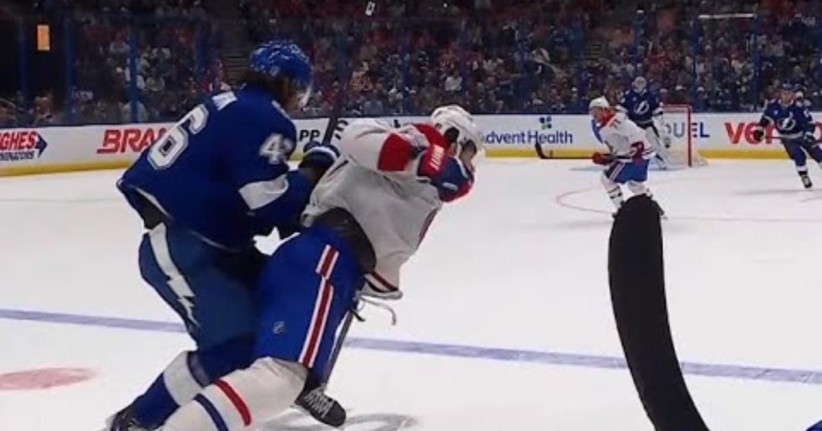 Scott Sabourin frappe Josh Anderson par derrière