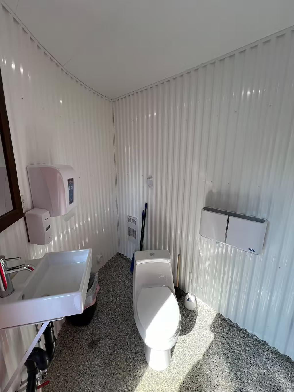 Airbnb 