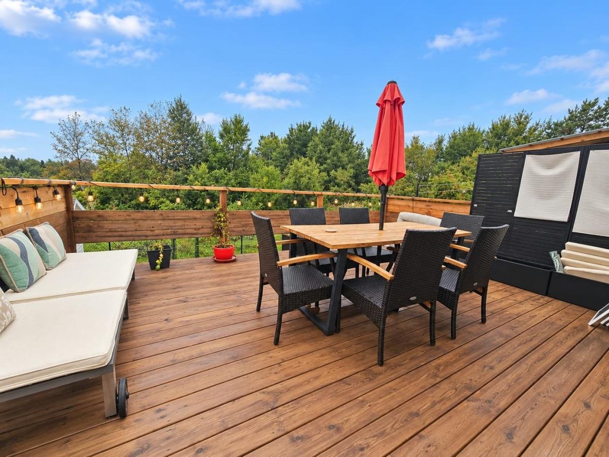 Grande terrasse arrière