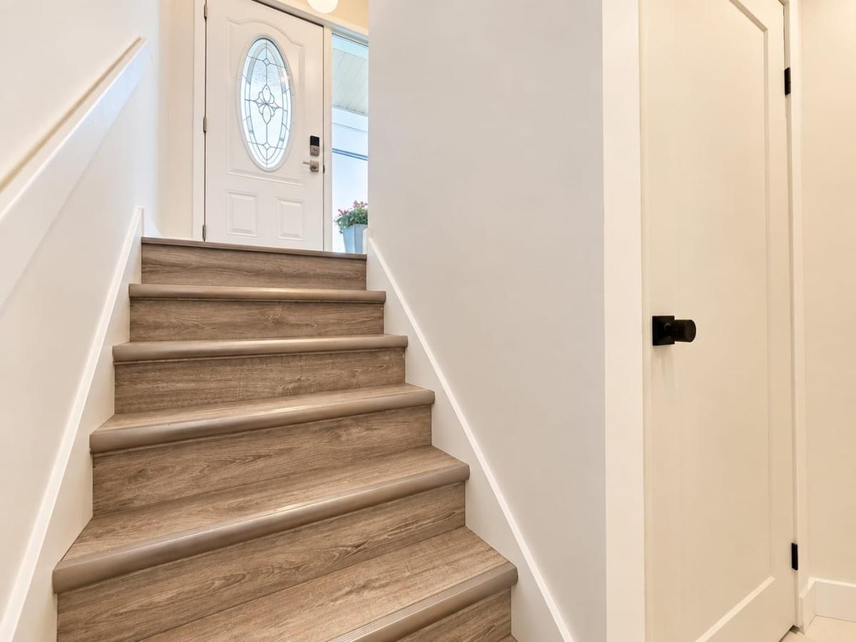 Escalier menant aux chambres
