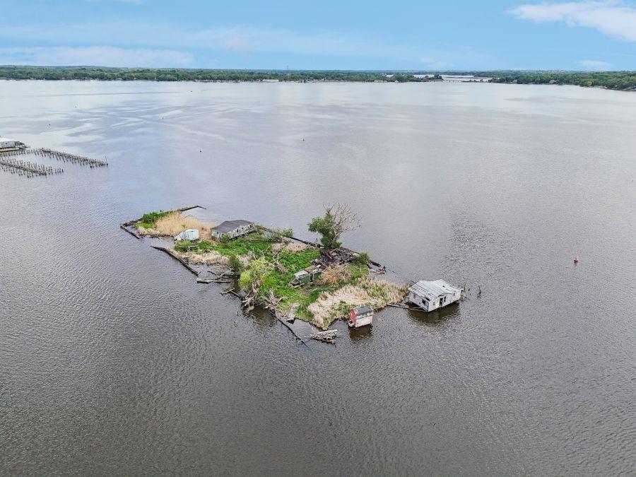 île à vendre