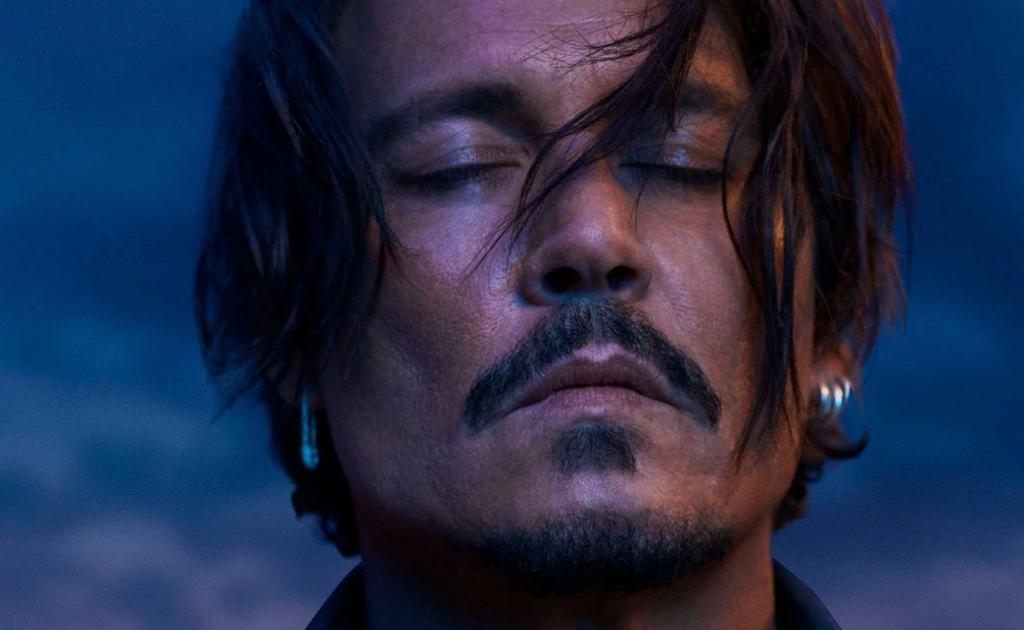 Johnny Depp dans une publicité de Dior