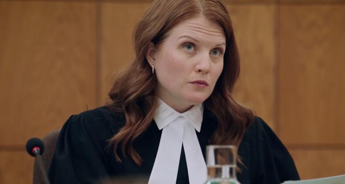 Julie Trépanier dans Indéfendable