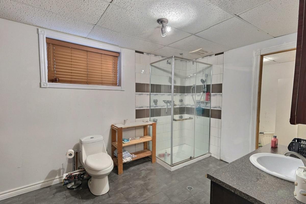 Deuxième salle de bain