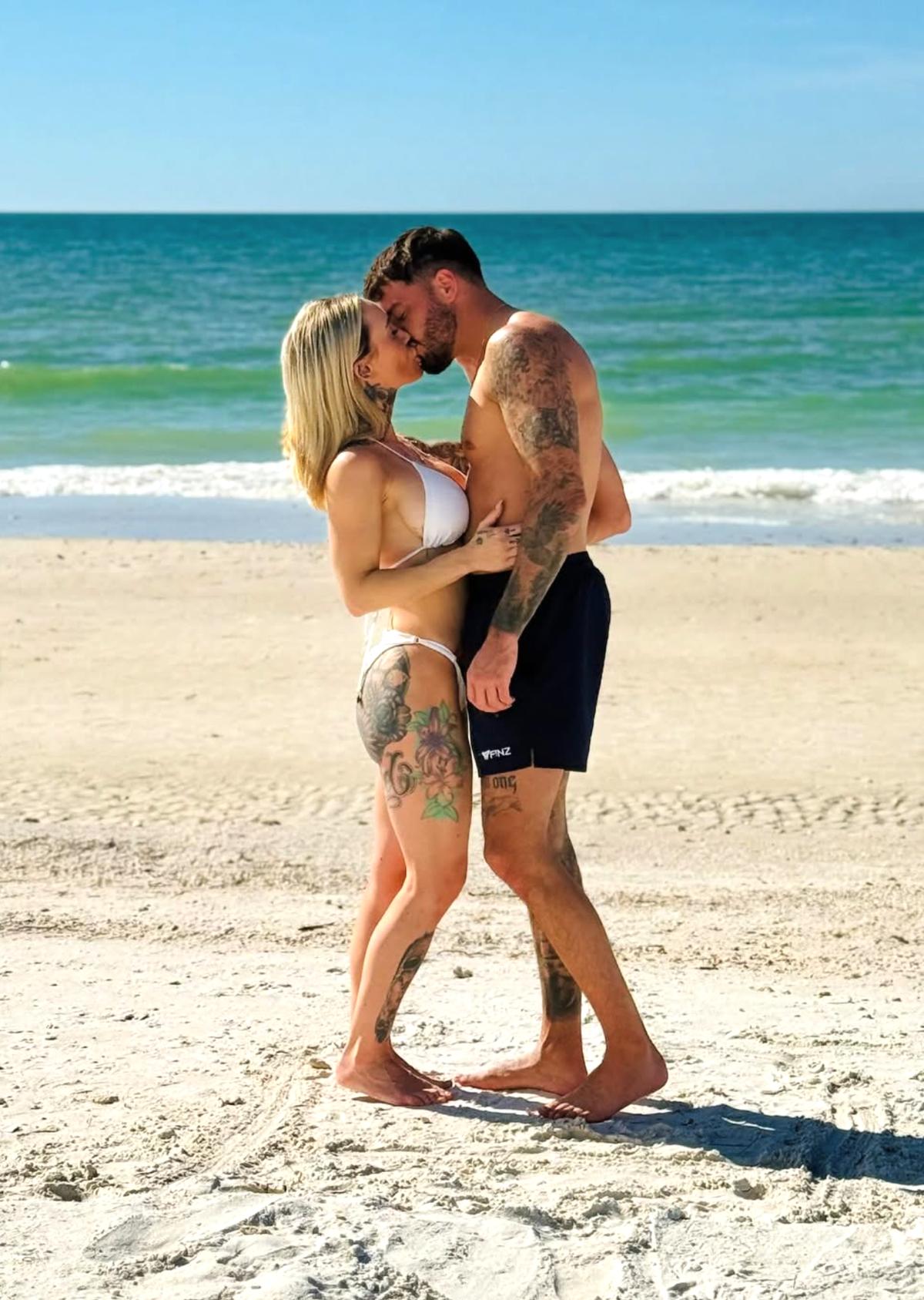 Antoine Normandin et son amoureuse