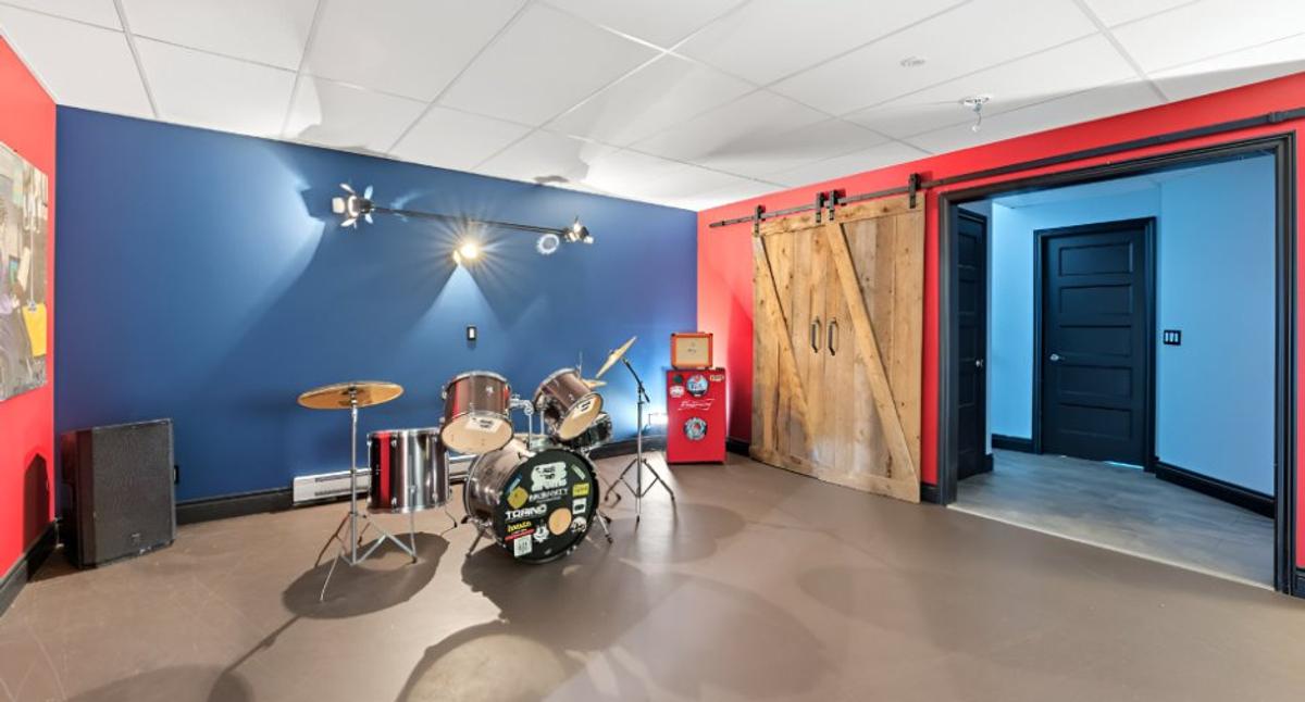 Annie Dufresne annonce qu'elle vient de vendre sa maison