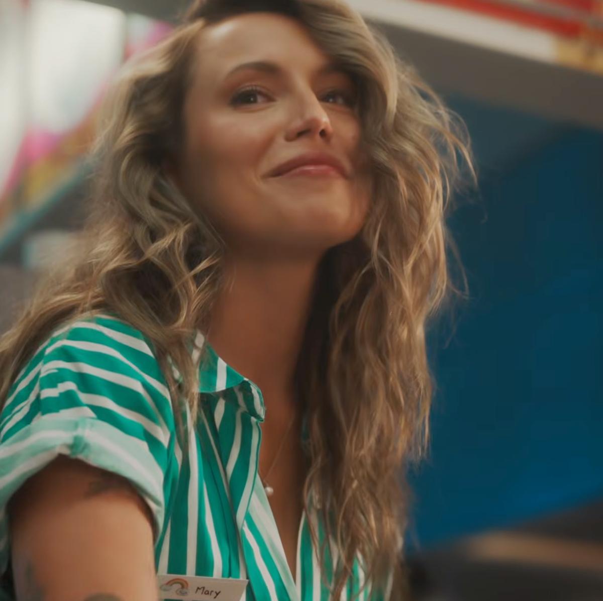 Géraldine Lamarche dans le nouveau clip de Matt Lang: Stoned On You