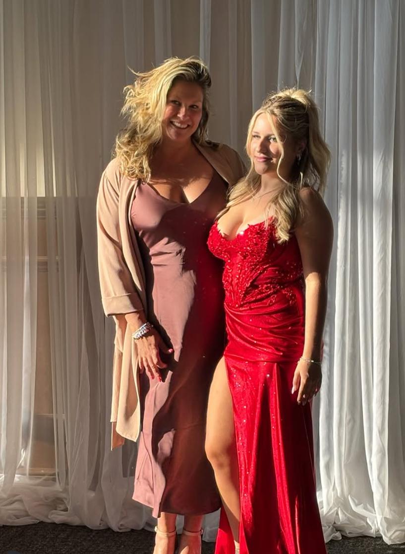Saskia Thuot avec sa fille Simone