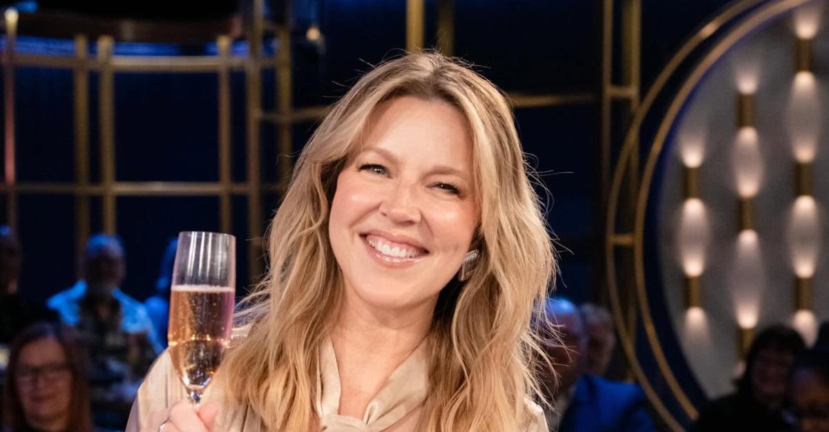 Julie Bélanger à Ça finit bien la semaine