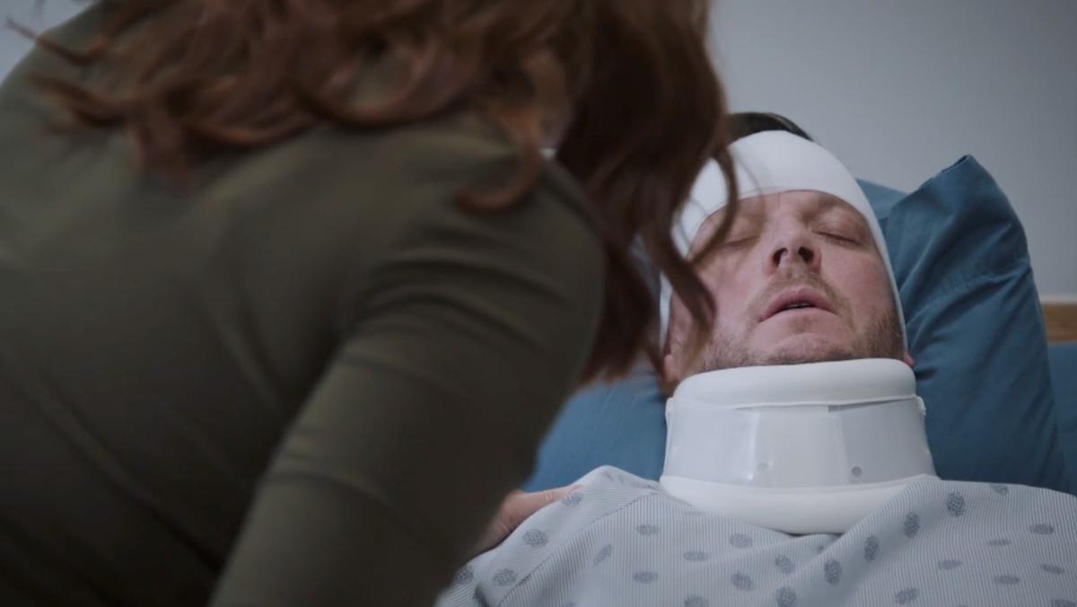 Mathieu Baron dans Indéfendable