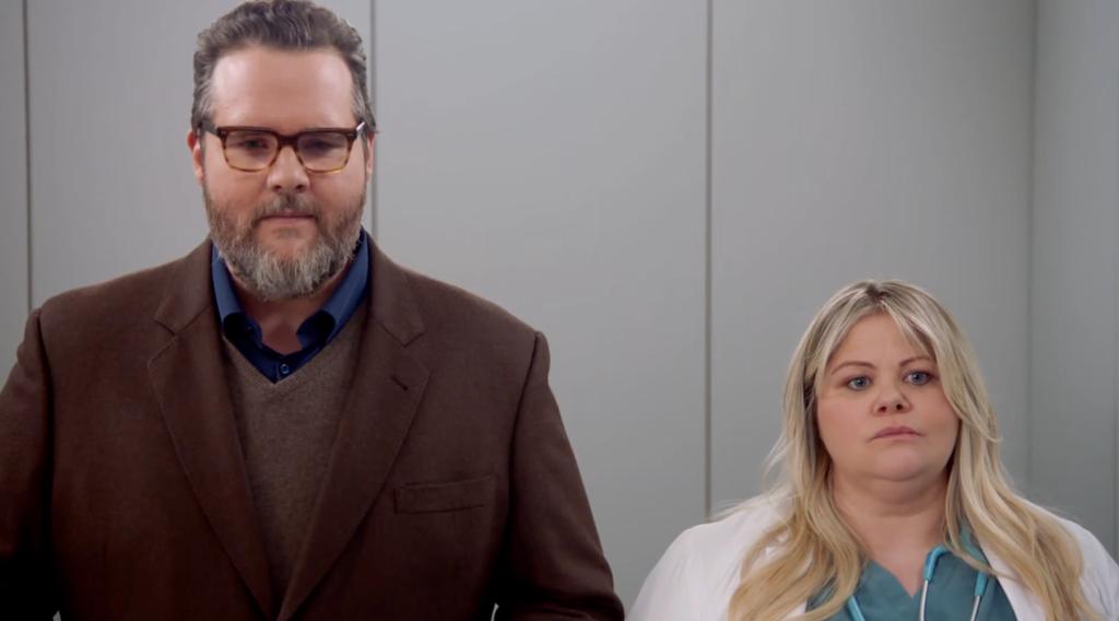 Antoine Bertrand et Geneviève Schmidt dans leur rôle de Raphael St-Vincent et Isabelle Granger dans STAT
