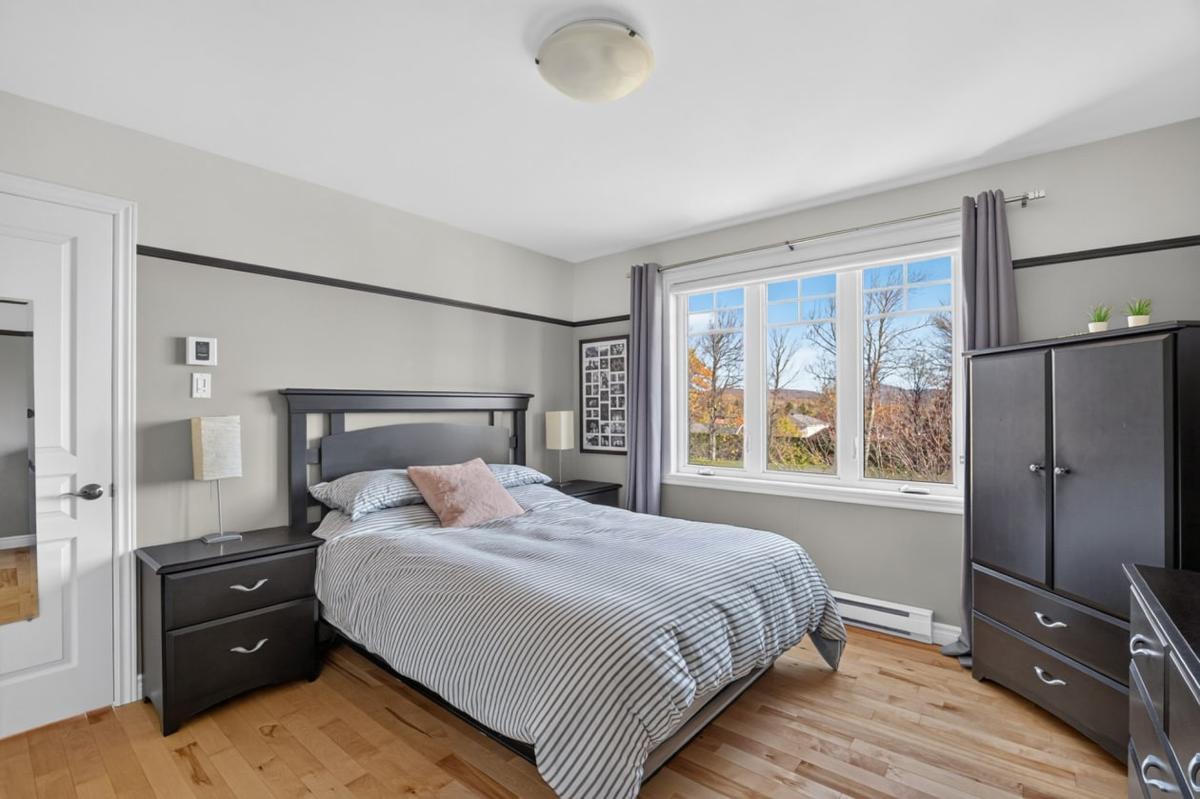 Chambre principale spacieuse