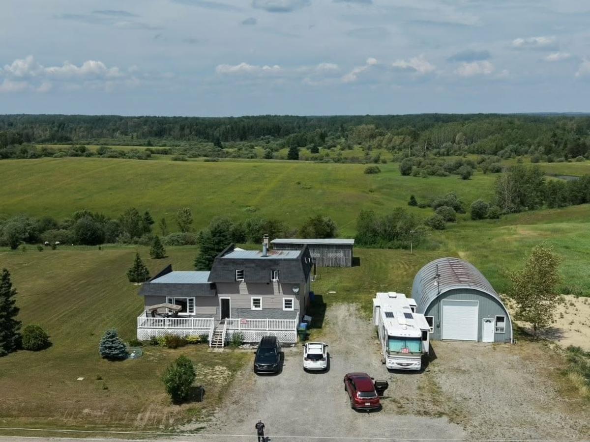 Vue latérale de la propriété