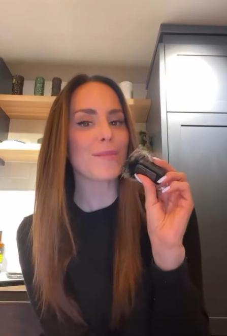 Anne-MArie Ménard