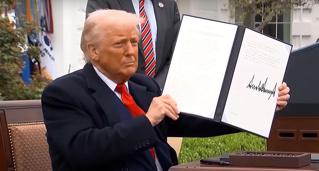 Donald Trump droits de douane décision du Tribunal
