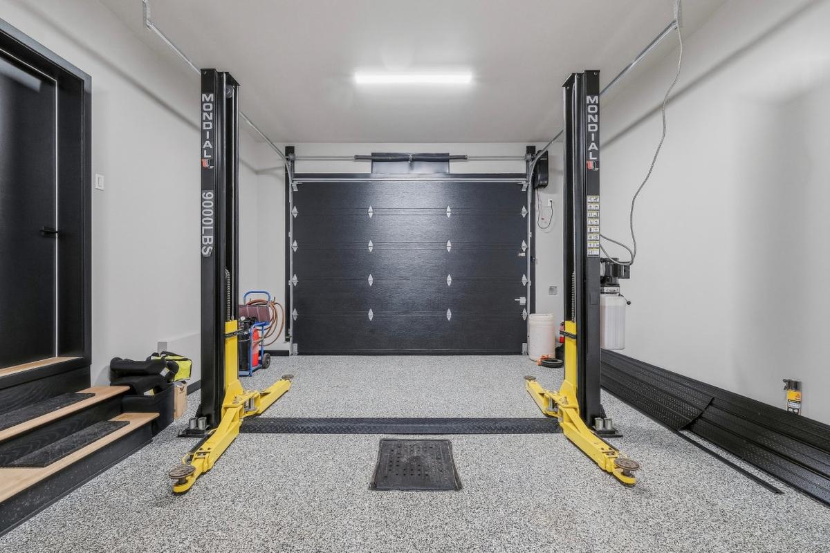 Garage spacieux