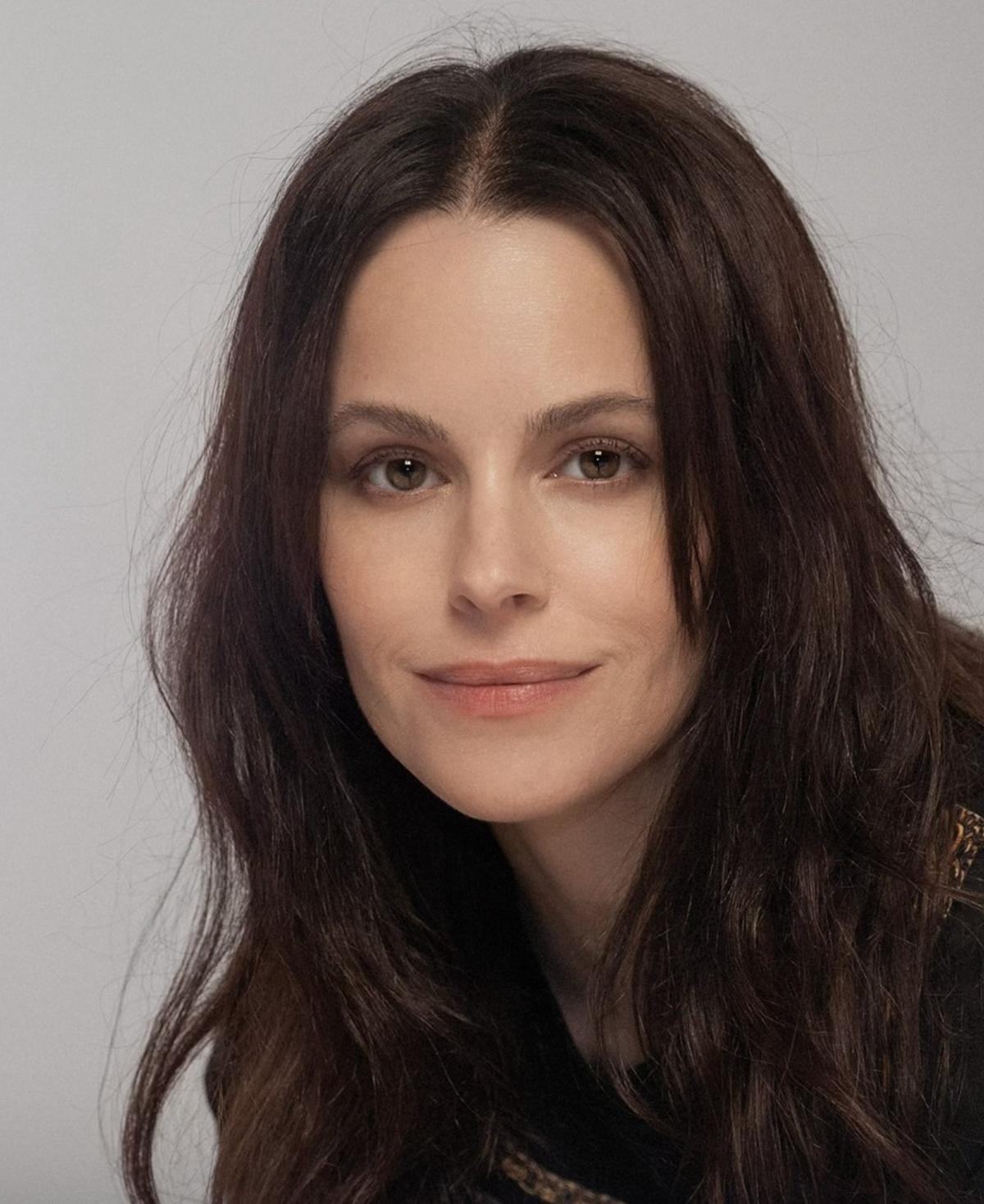 Emily Hampshire