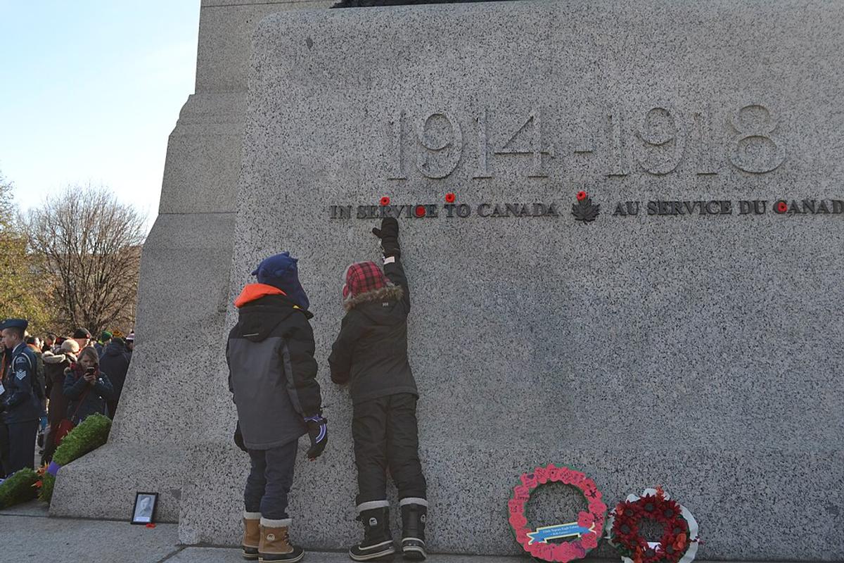 Benoît Rochon - Wikimedia Commons, Jour du souvenir au Canada