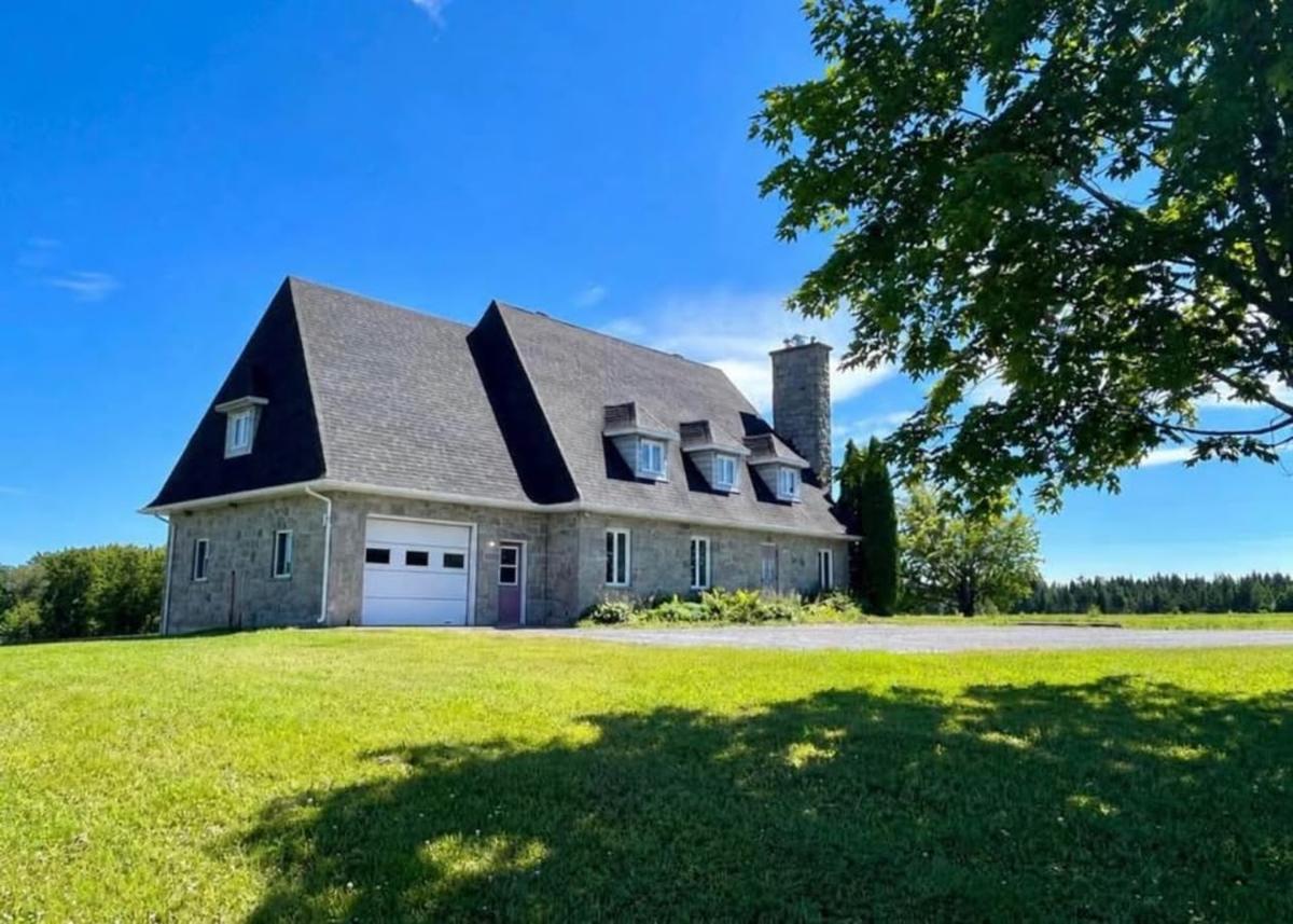 Vue extérieure de la propriété