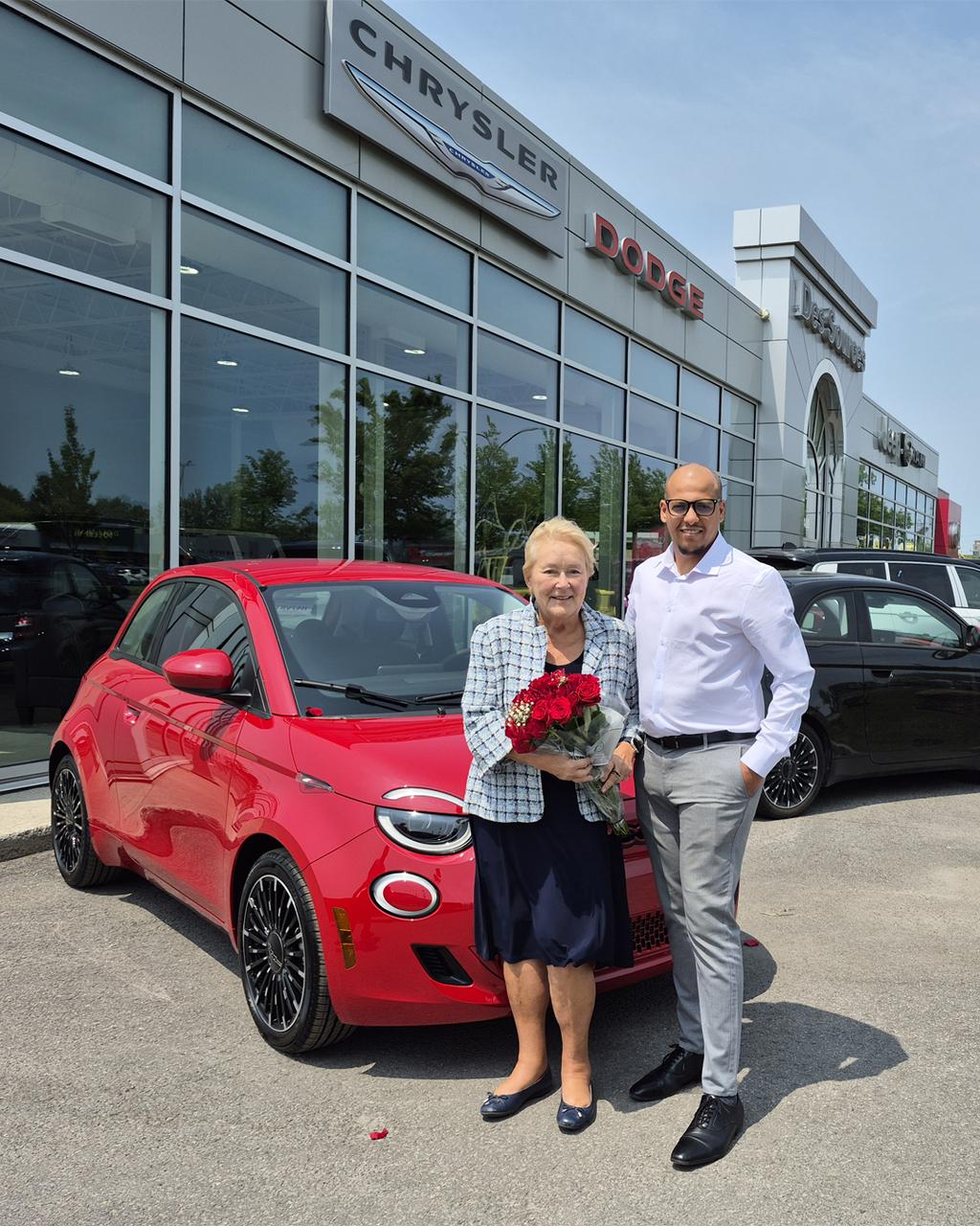 Pauline Marois et sa Fiat 500e
