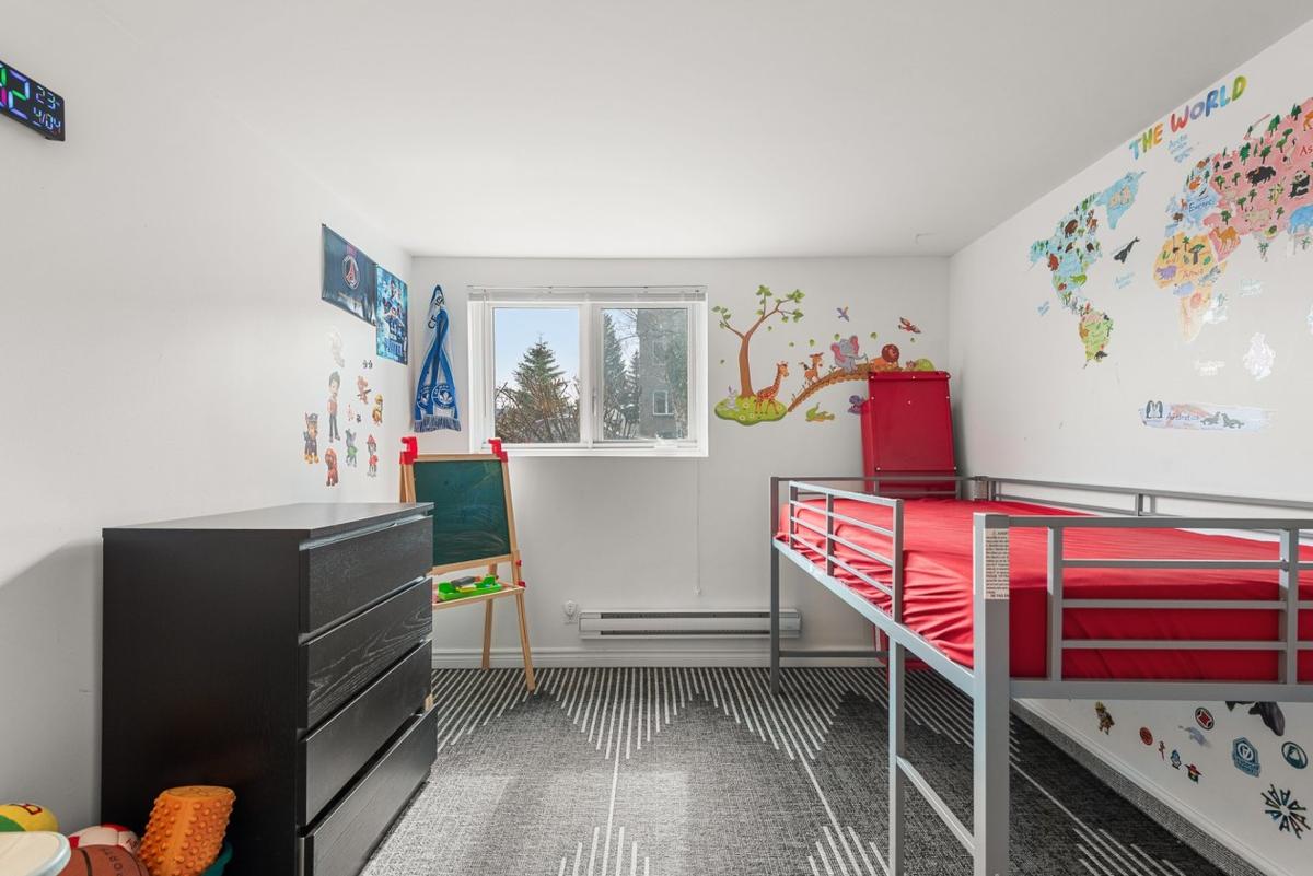 Vue complémentaire de la seconde chambre