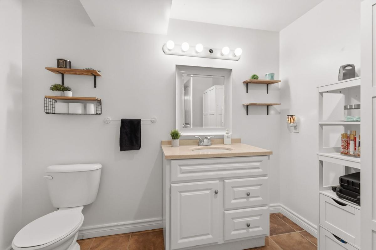 Salle de bain du sous-sol