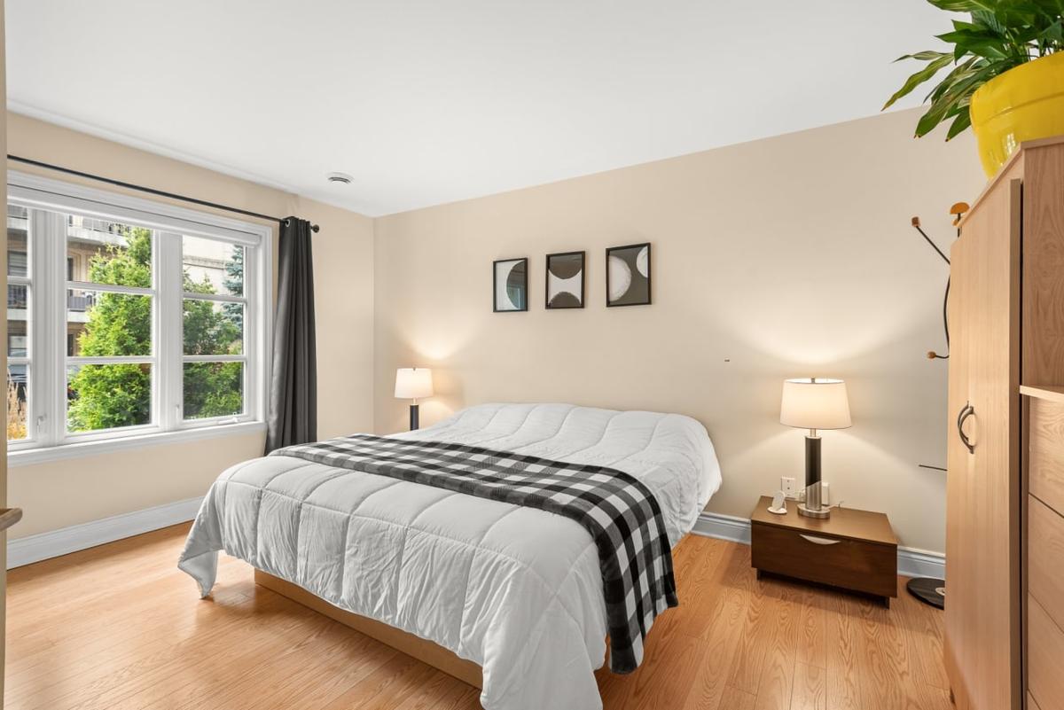 Autre vue de la chambre principale