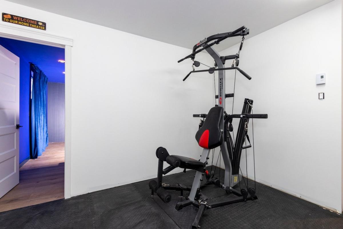 Salle d'exercice au sous-sol