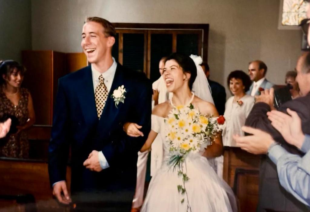 Richard Turcotte et sa conjointe lors du mariage