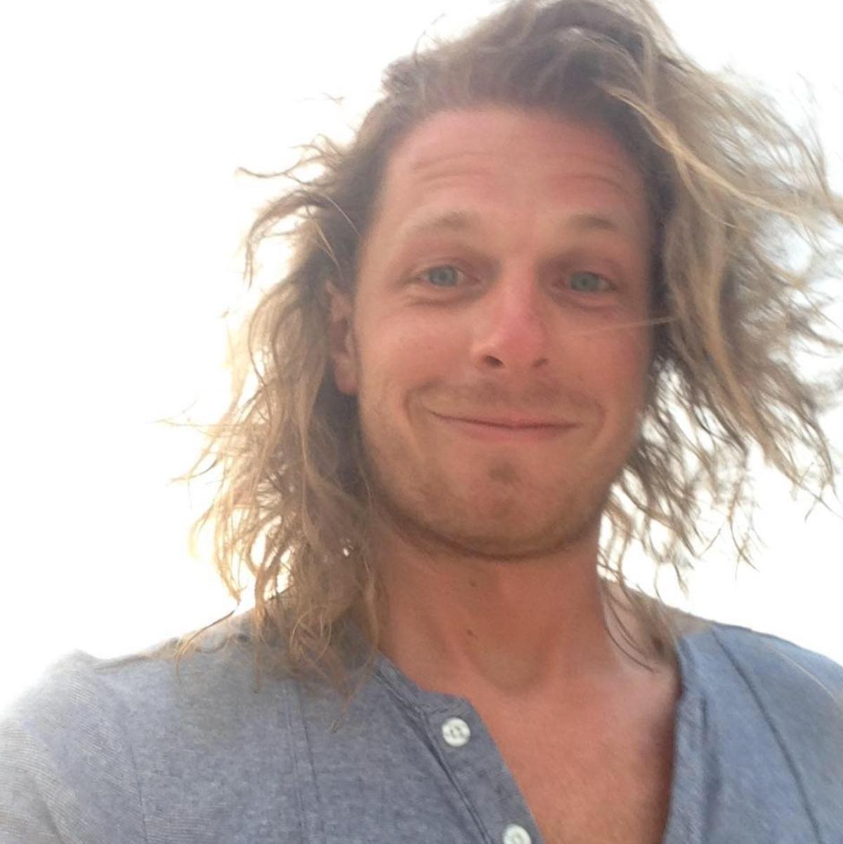 Jonathan Lewis