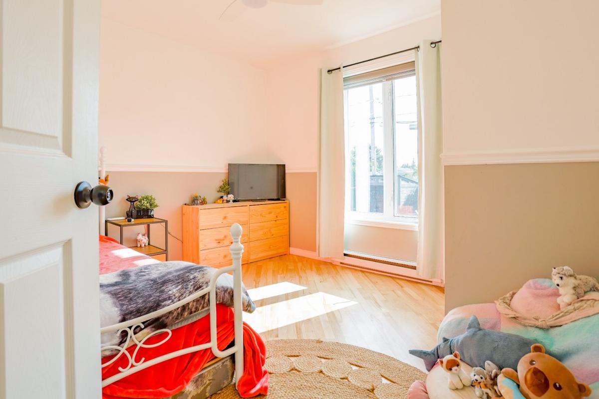 Chambre secondaire lumineuse