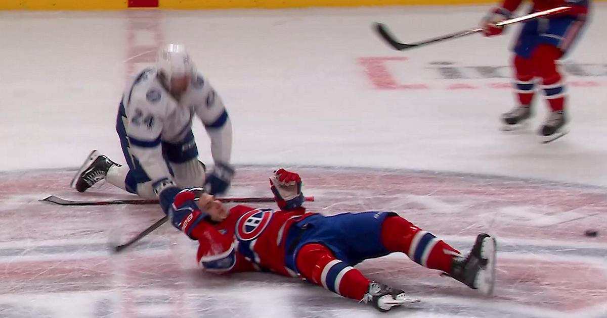 Juraj Slafkovsky-Maxwell Crozier-Hit-Game 4