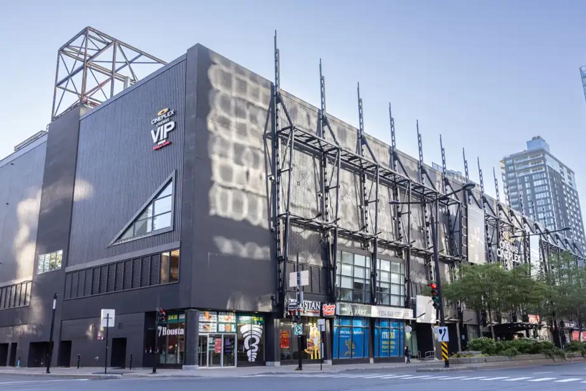 Maxi s'installera au Forum de Montréal